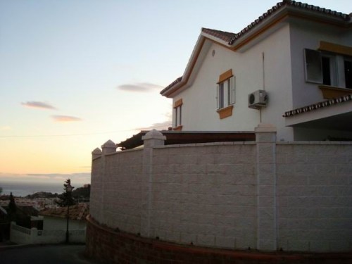 Дом Вилла с видом на море 383 м2 Коста дель Соль Малага Бенальмадена Коста  Benalmadena Costa Villa