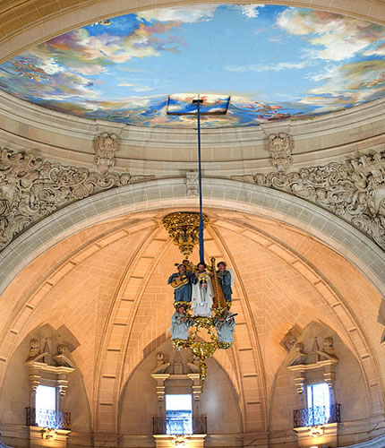 Мистерио де Эльче Misterio De Elche в городе Эльче провинция Аликанте