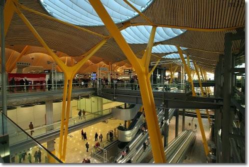 Аэропорт столицы Испании Мадрида, Барахас Мадрид Barajas Madrid увеличил поток пассажиров на 3%