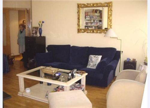 Квартира  в Мадриде 106 м2, в районе Орталеса  зеленая зона, 15 минут до центра Мадрида,