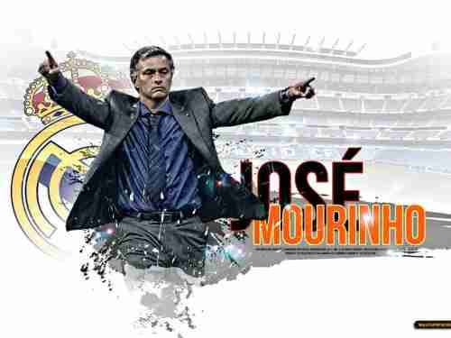 Главный тренер  Реала Хосе Моуриньо (Жозе Моуринью ) José Mário dos Santos Mourinho Félix  или просто МОУ MOU