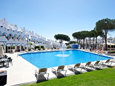 Предложение продажа недвижимости на Коста дель Соль , провинция Малага , дом таунхаус с видом на море ,  Марбелья Marbella  1 спальня , 1  ванна .