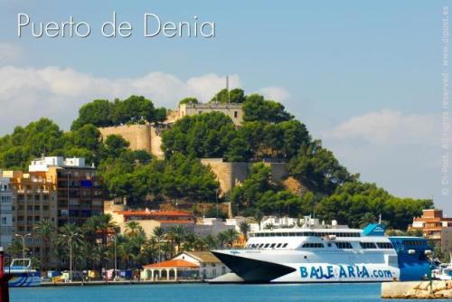 Аренда апартаментов на Коста Бланка Costa Blanca ,  город Дения (Dénia) 1-я линия моря, пляж Лес Маринес (Les Marines, Las Marinas)