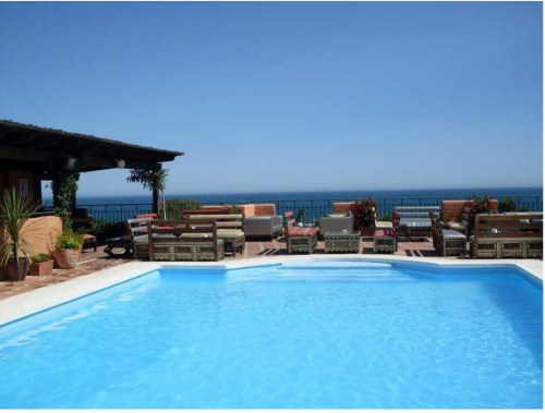 Продажа бизнеса в Испании - Продажа отеля 4* звезды СПА SPA на Коста дель Соль Costa del Sol, между Марбельей Marbella и Эстепоной Estepona