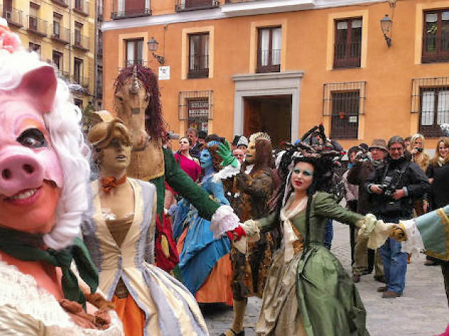 Туры на Карнавал в Мадрид . Карнавал в Мадриде в 2020 году пройдет с 21 по 26 февраля 2020 года.