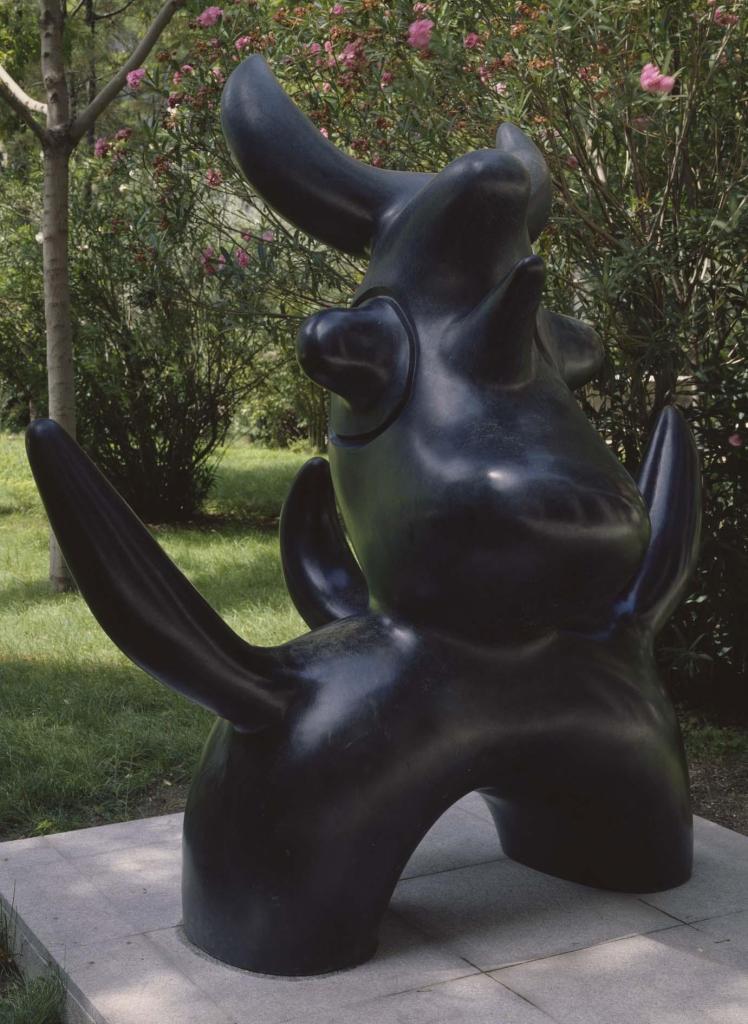 Заказать групповую экскурсию в Музей, Центр Современного Искусства Королевы Софии,"Хоан Миро  , Лунная Птица 1966 год"