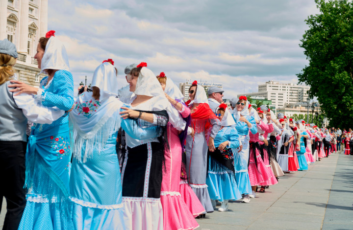Праздник Сан Исидро (San Isidro) , Святого Исидора , 15 мая в Мадриде.